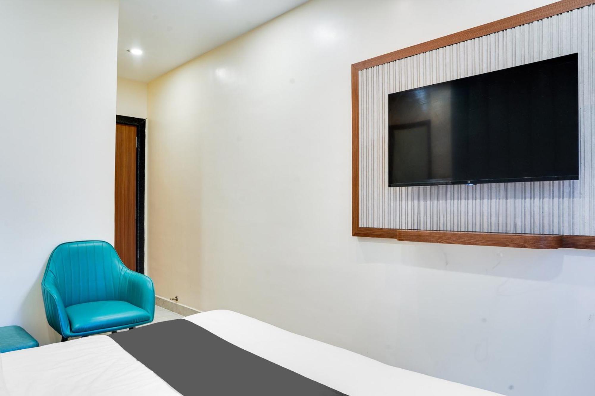 Hotel O Anjaney Palace Бопал Екстериор снимка
