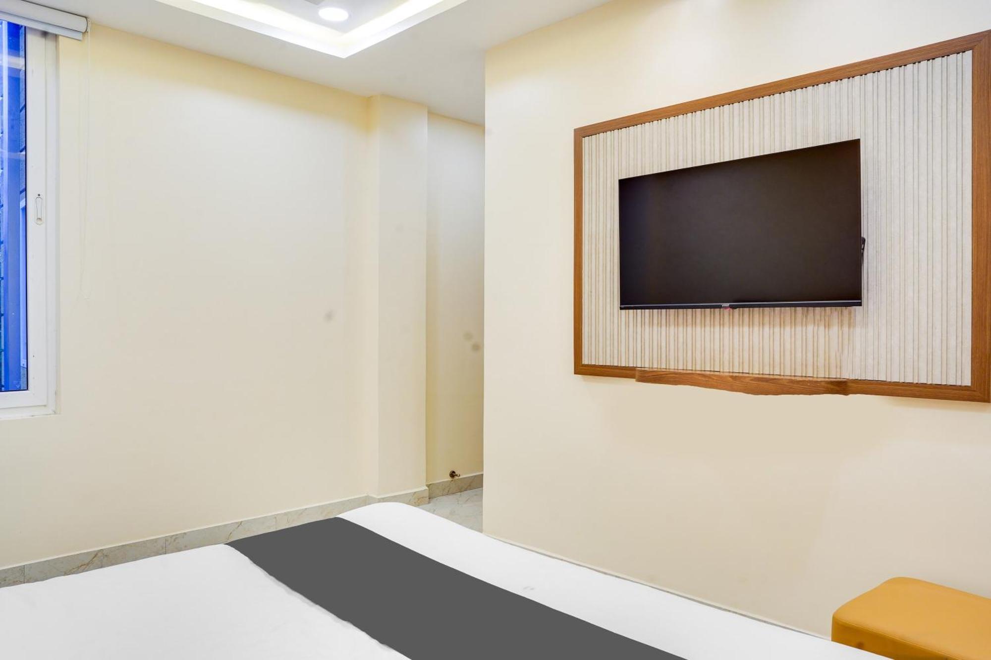 Hotel O Anjaney Palace Бопал Екстериор снимка