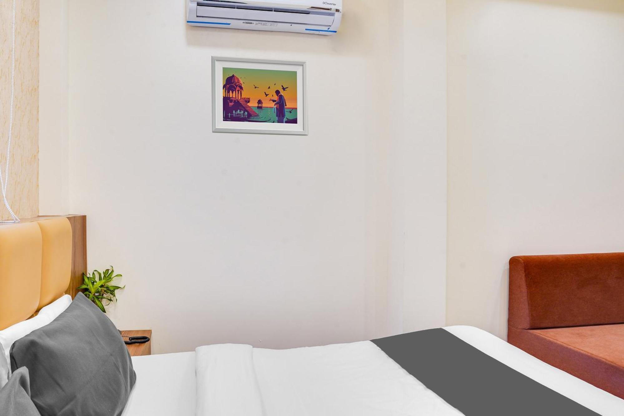 Hotel O Anjaney Palace Бопал Екстериор снимка